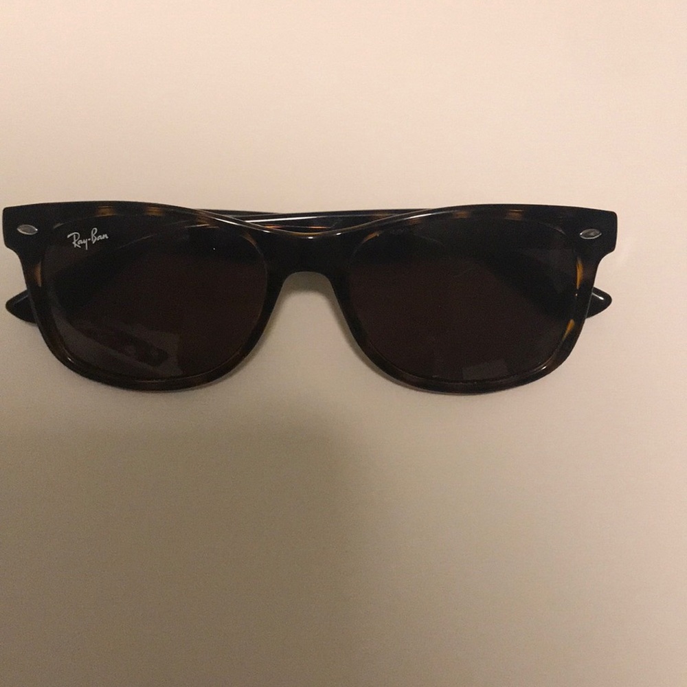 Rayban Small kids size w case and cleaning cloth
